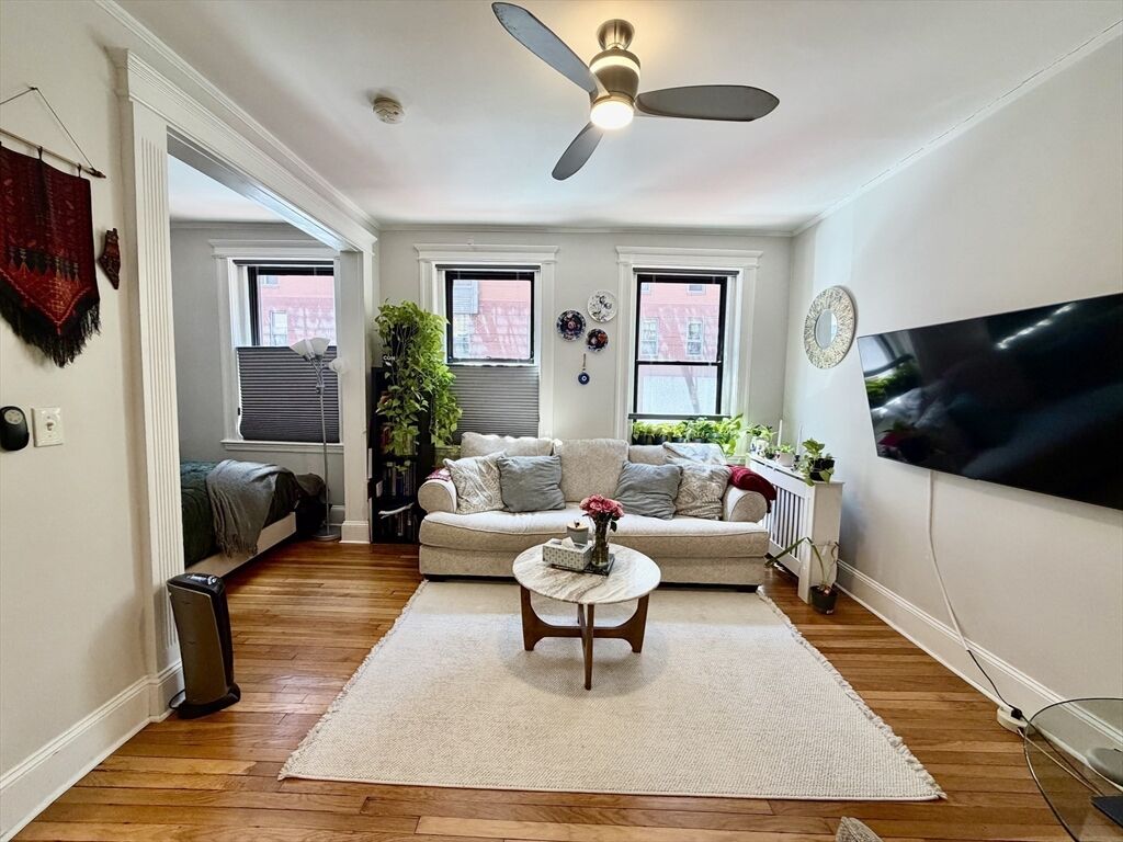 Property Photo: 36 E Newton St 2 MA 02118