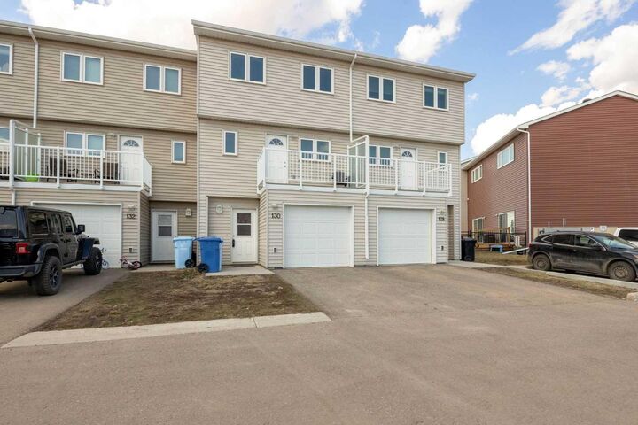 Property Photo:  130 Almond Crescent  AB T9J 1A2 