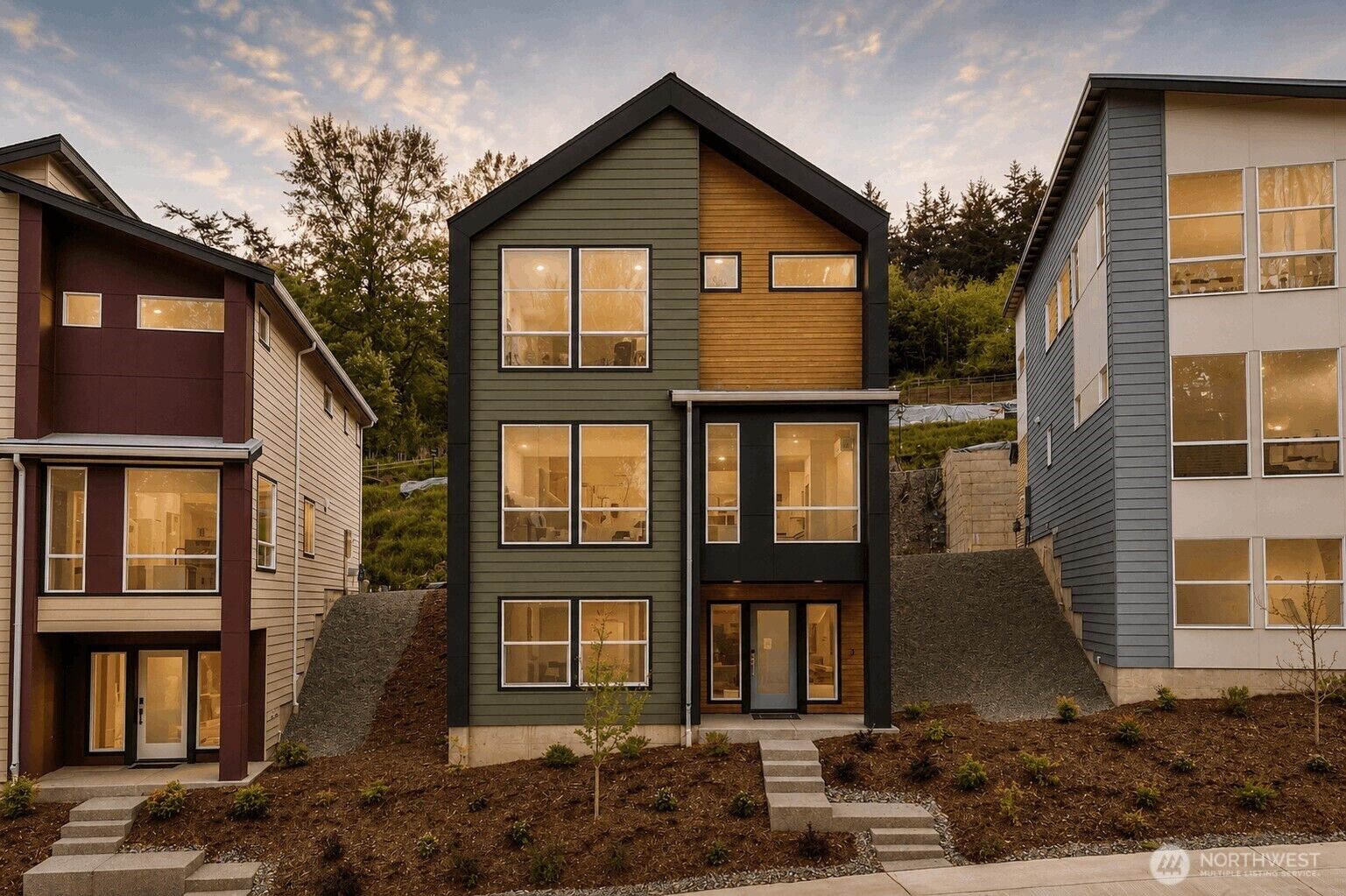 Property Photo:  4273  Aberdeen Way NE  WA 98056 