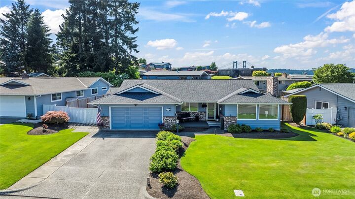 Property Photo:  2316  Vista View Drive  WA 98406 