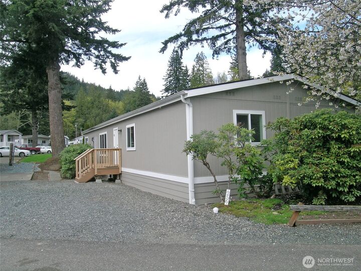 Property Photo: 921 Autumn Lane 256 WA 98229