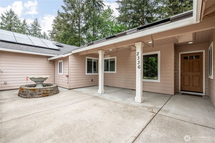 Property Photo:  2336 W Castleman Street  WA 98632 