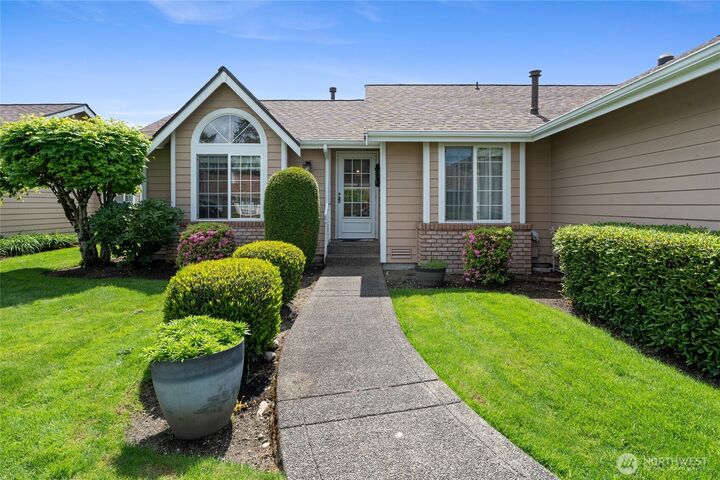 Property Photo:  34  Lakewood Oaks Drive SW  WA 98499 