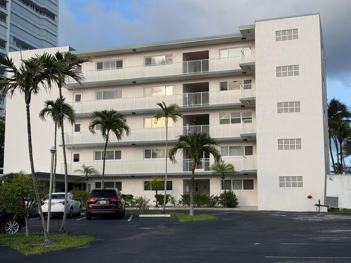 Property Photo:  1750 S Ocean Boulevard 306E  FL 33062 