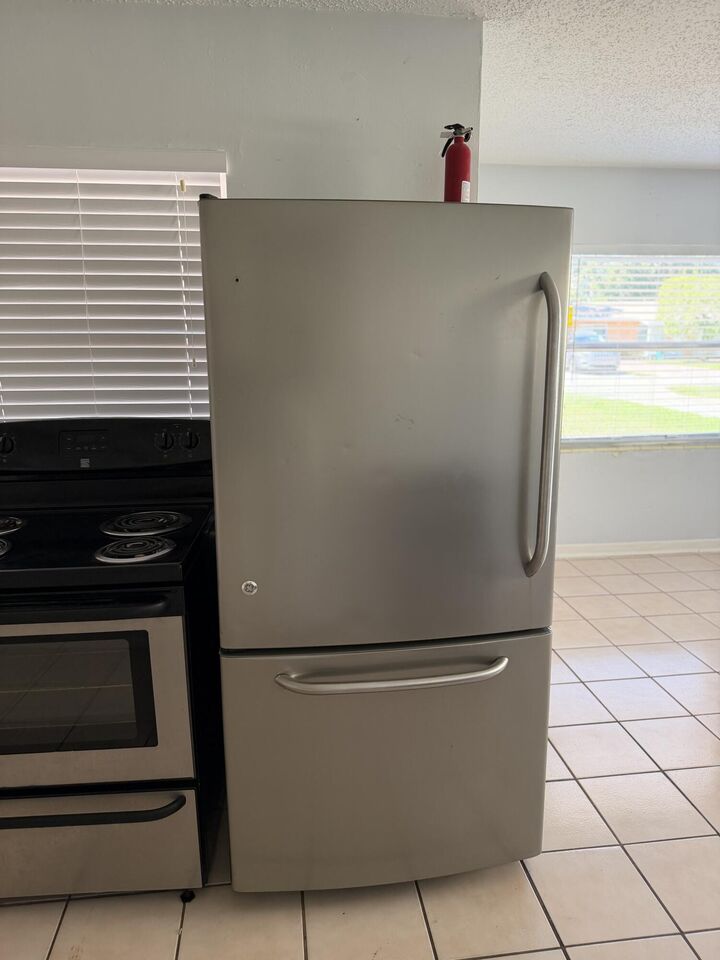 Property Photo:  114 Prospect Road  FL 33462 