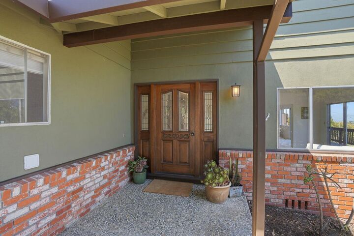 Property Photo:  3950 Brookline Way  CA 94062 
