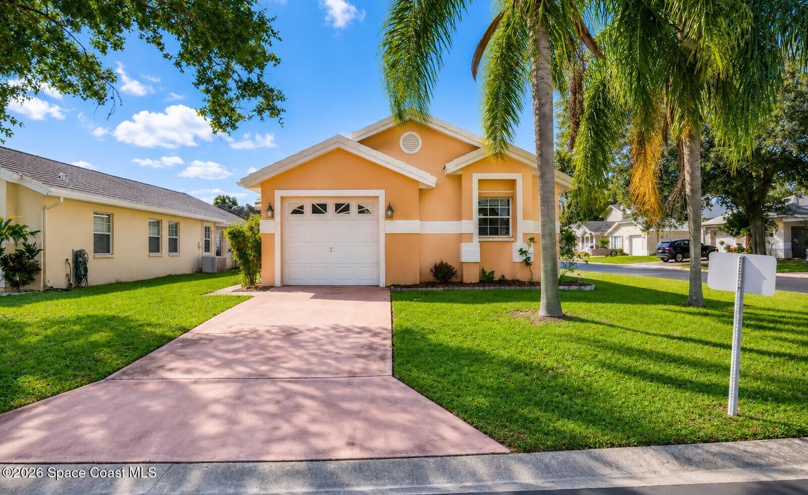 Property Photo:  1196 Goldenrod Circle NE  FL 32905 