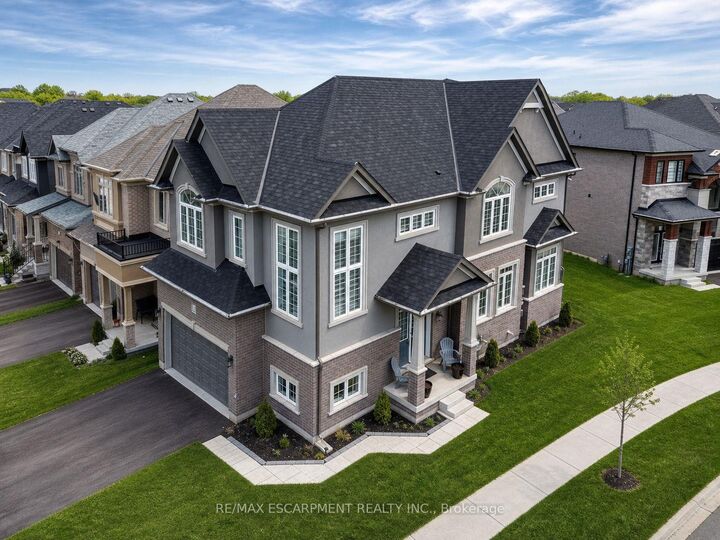 16 Stauffer Road — photo 1