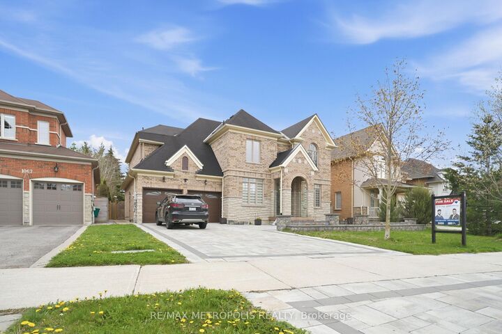 Property Photo: 1069 Nellie Little Crescent ON L3X 3E3