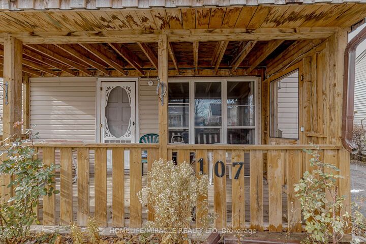 Property Photo: 107 Dover Road ON L3B 2V1
