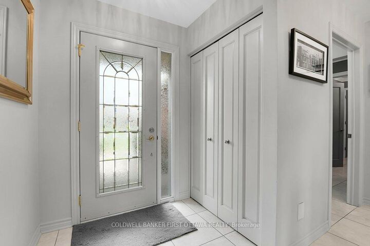 Property Photo:  1592 Zachary Street  ON K1C 6C6 
