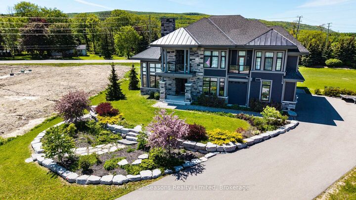 Property Photo: 9 Windrose Valley Boulevard ON L9Y 0K2