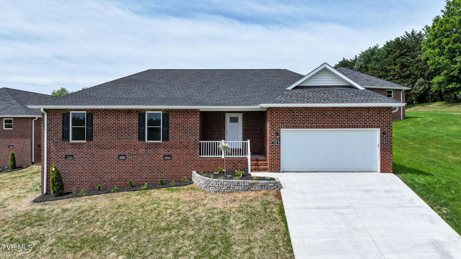 Property Photo:  130 Keeneland Circle  TN 37743 