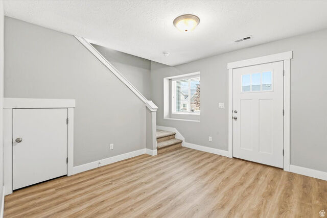 Property Photo: 847 W 225 S UT 84663