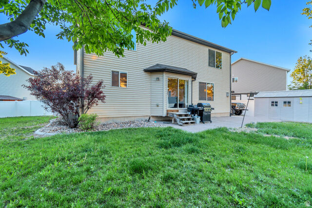Property Photo:  1035 W 400 S  UT 84660 