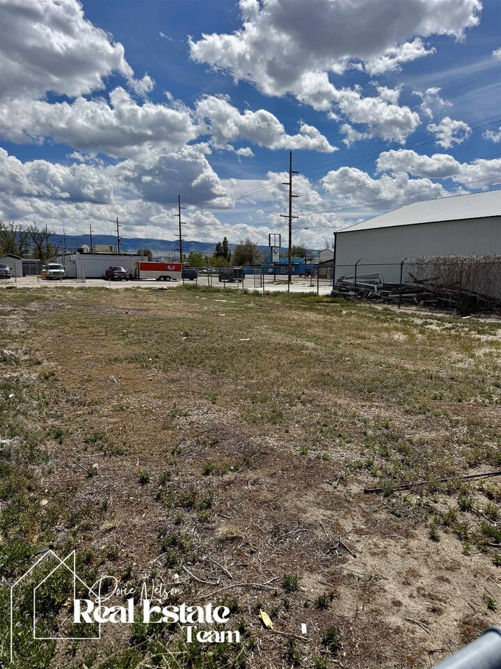 Property Photo:  118 E J Street  WY 82601 