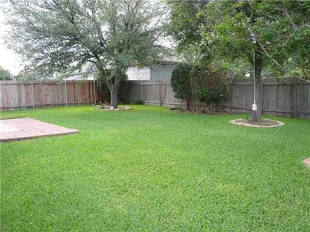 Property Photo:  8102 Lerwick Lane  TX 78681 