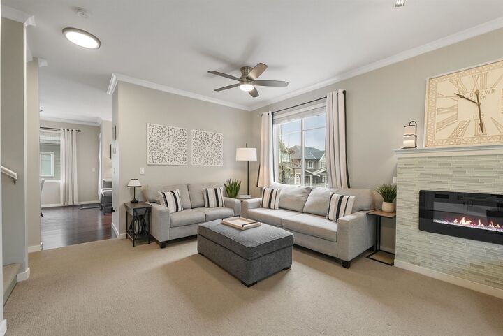 Property Photo:  6575 192 Street 8  BC V4N 5T8 
