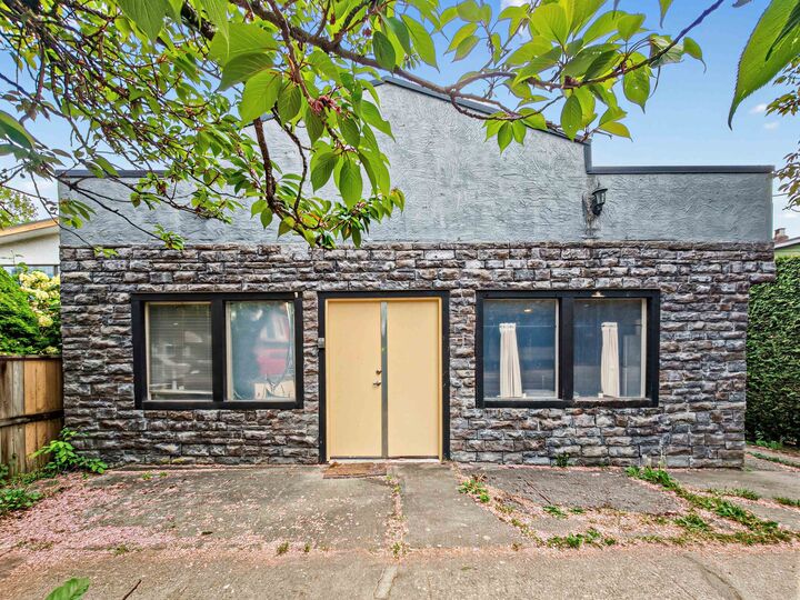 Property Photo:  3628 Dunbar Street  BC V6S 2C7 