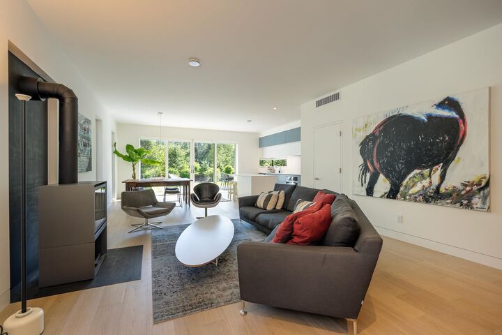 Property Photo:  6187 Eagle Drive  BC V8E 0C6 
