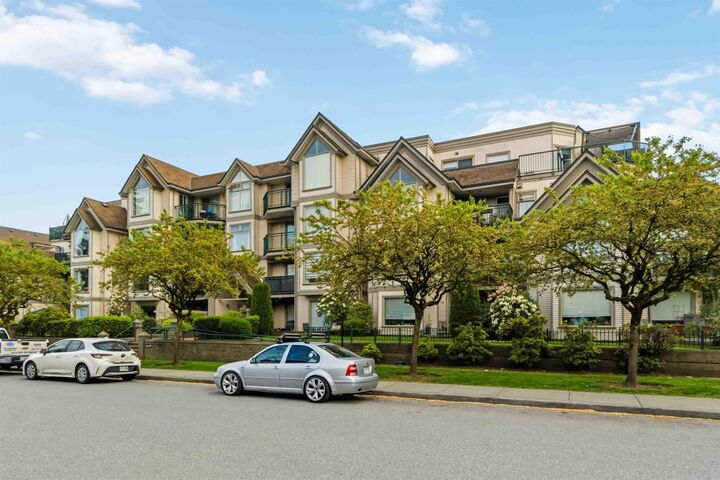 Property Photo:  1650 Grant Avenue 208  BC V3B 7V2 