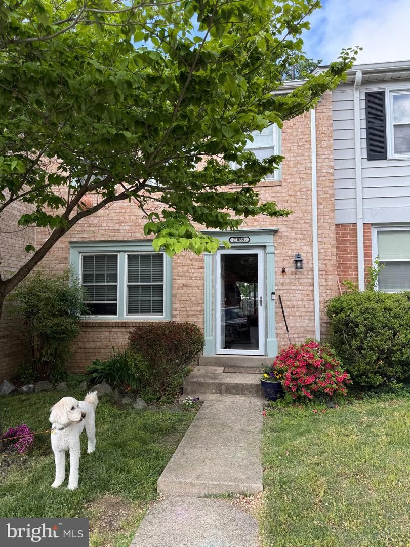 Property Photo:  2069 Mayflower Drive 2069  VA 22192 