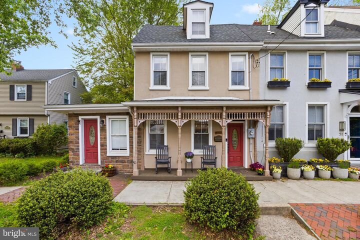 Property Photo:  47 E Park Street 49  NJ 08505 