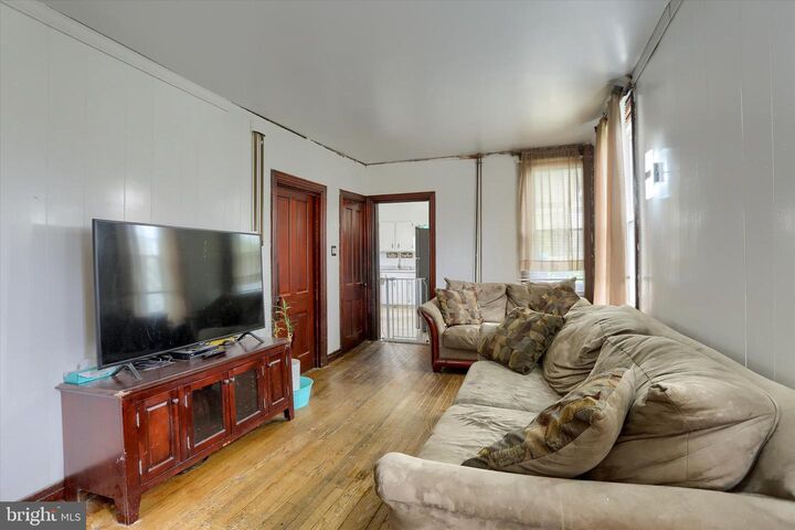 Property Photo:  120 S 5th Avenue  PA 17042 