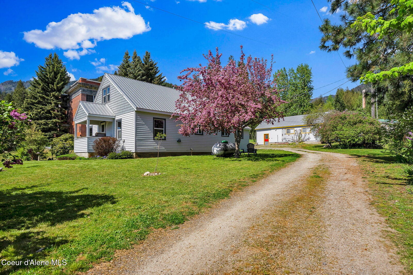 Property Photo:  71 Maple St  ID 83845 