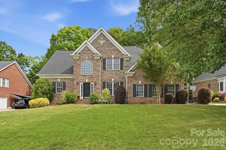 Property Photo:  10508 Devonshire Drive  NC 28078 