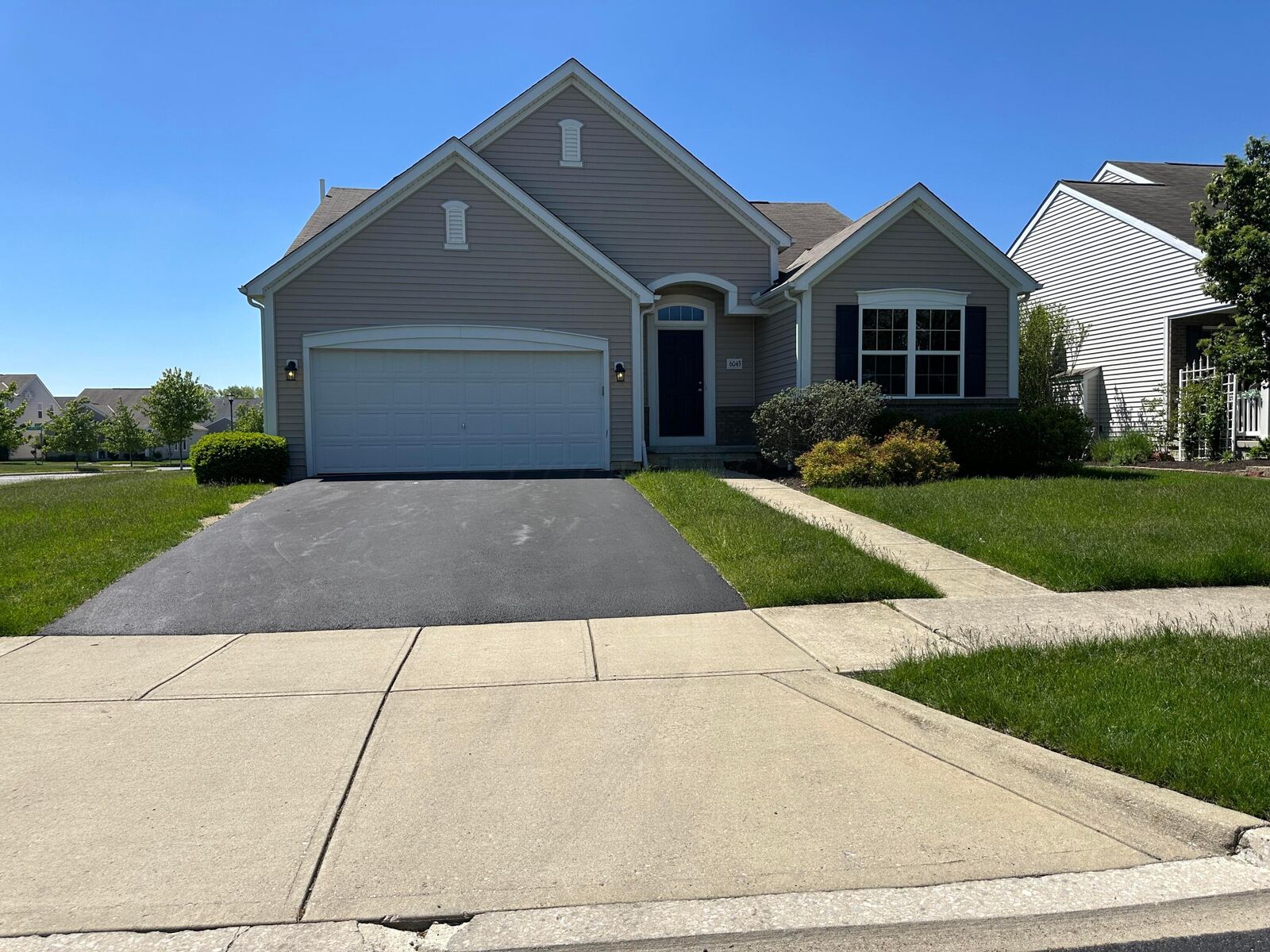 Property Photo: 6043 Jamesport Drive OH 43081
