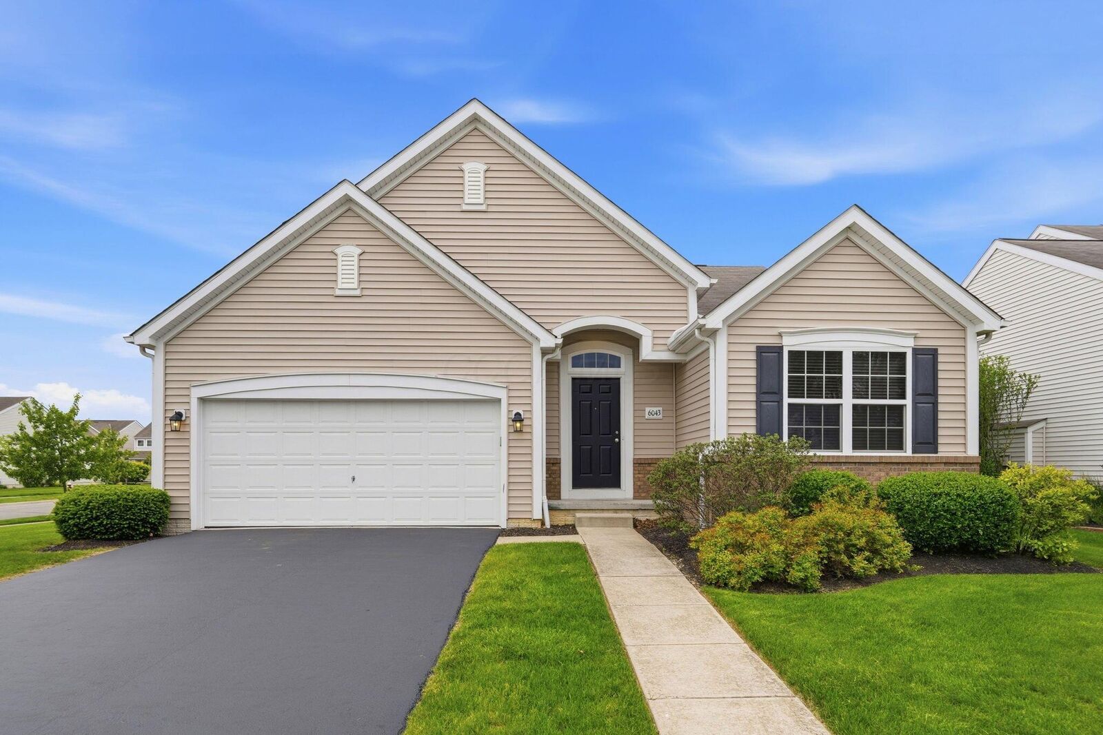 Property Photo: 6043 Jamesport Drive OH 43081