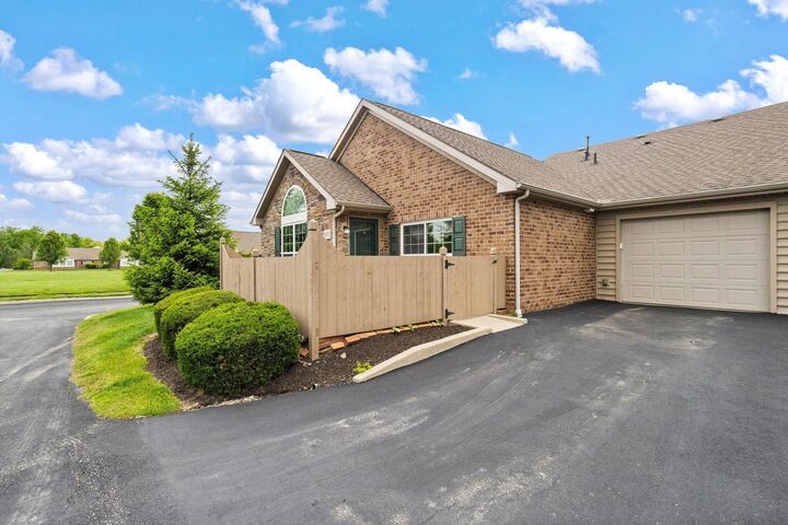Property Photo: 5673 White Goose Road OH 43081