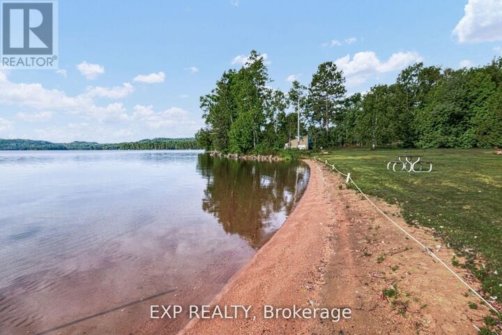 Property Photo:  725 Lochhead Drive  ON P0M 2C0 