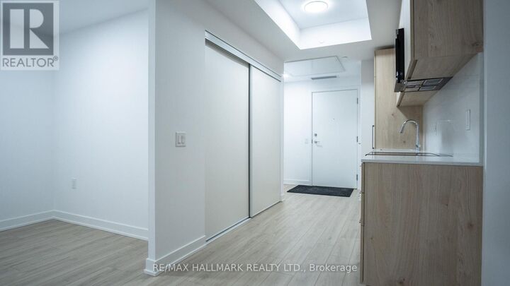 Property Photo:  7439 Kingston Road 219A  ON M1B 5S3 
