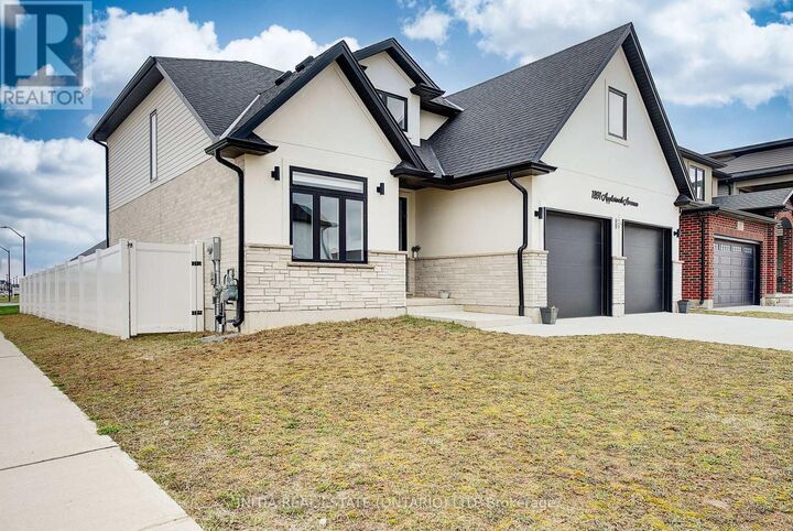 Property Photo:  1891 Applerock Avenue  ON N6G 2V8 