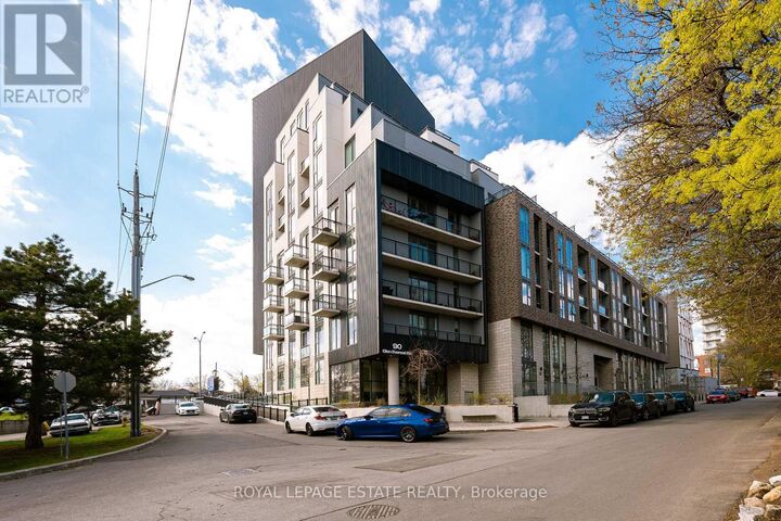 Property Photo:  90 Glen Everest Avenue 611  ON M1N 0C3 