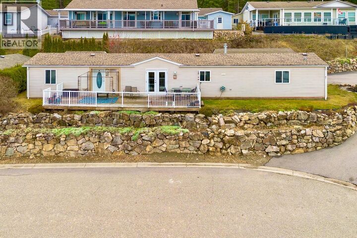1510 Trans Canada Highway 61 — photo 1