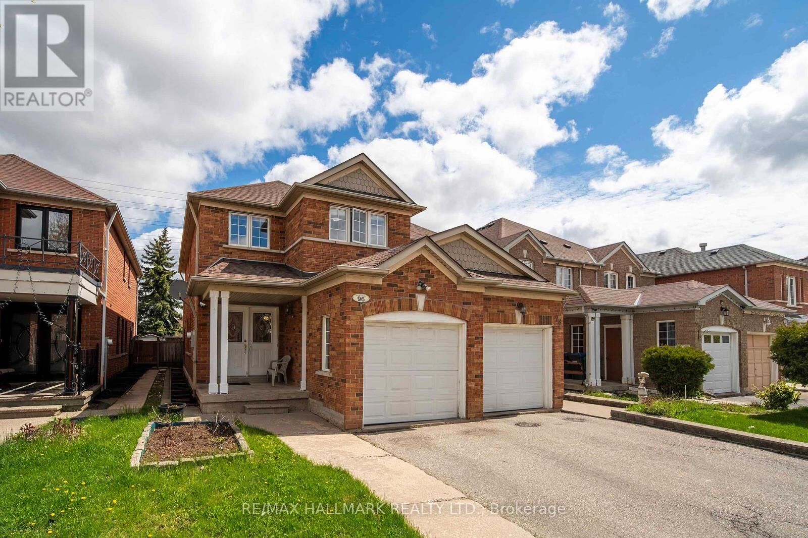 Property Photo:  96 Olympia Crescent  ON L6X 4W3 