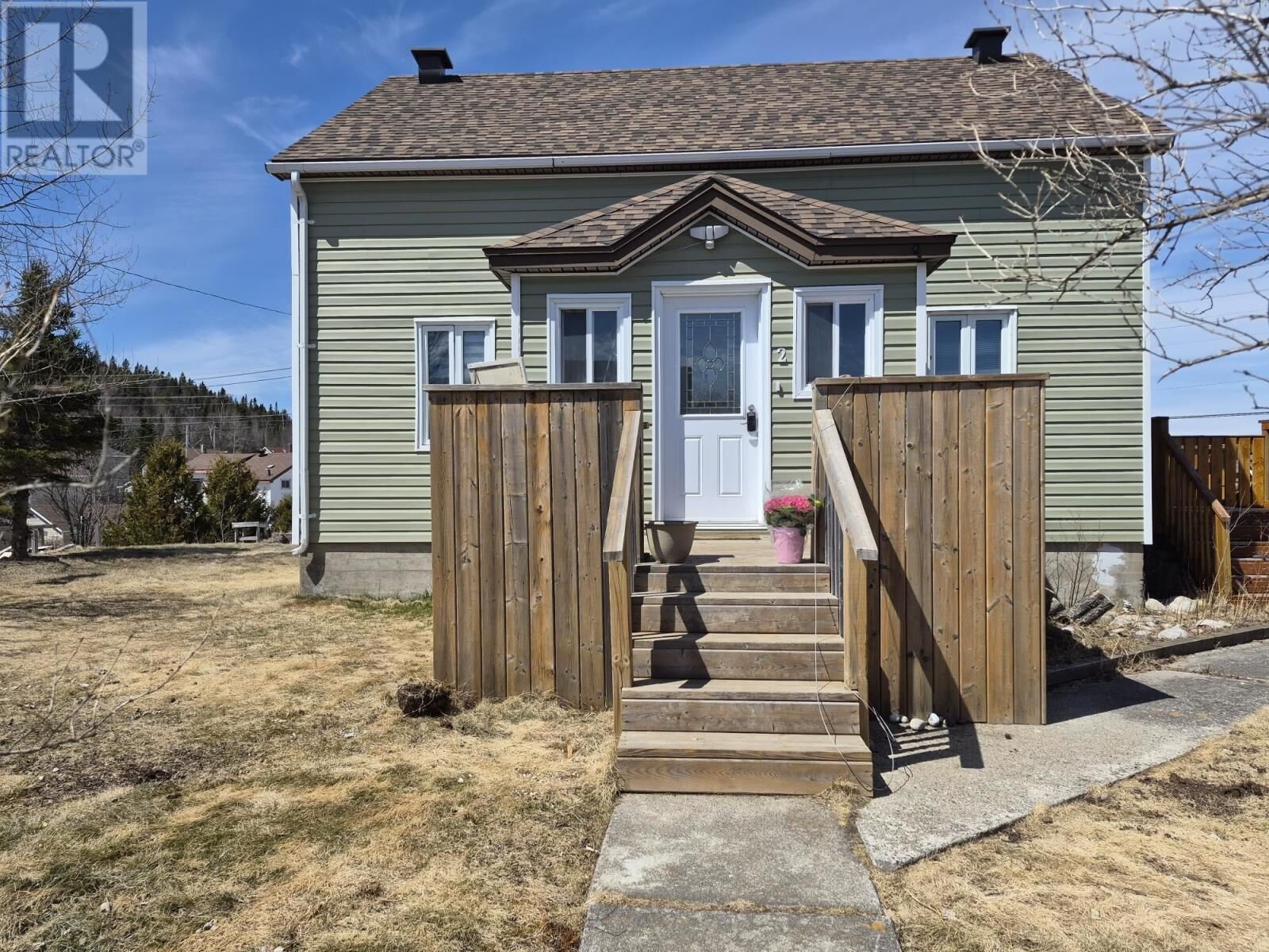 Property Photo:  2 Brown Street  ON P0T 2E0 