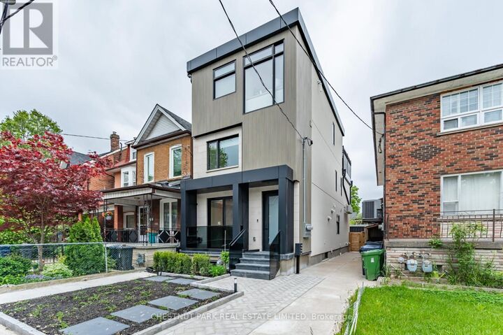 Property Photo:  594 Concord Avenue Main  ON M6H 2R1 