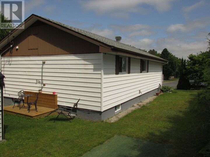 Property Photo: 25 Roman Ave ON P5A 1R6