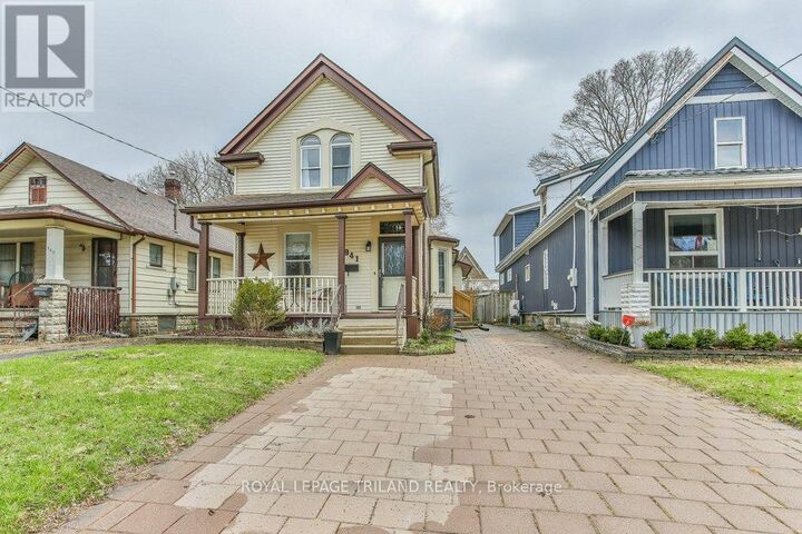 Property Photo:  941 Queens Avenue  ON N5W 3H9 