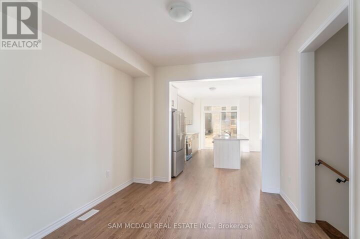 Property Photo:  52 Fish Drive  ON L4G 4A7 
