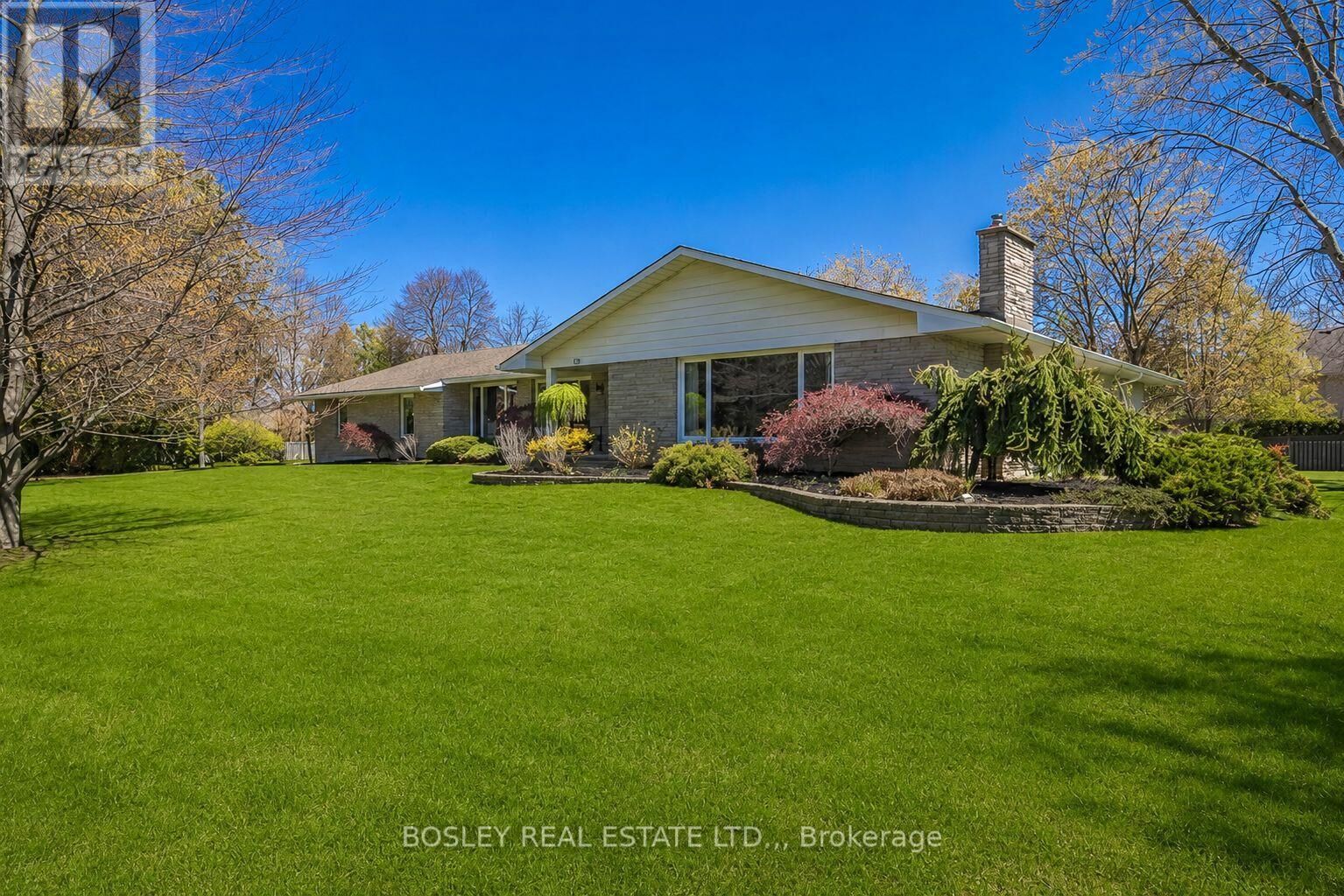 Property Photo:  720 Lake Street  ON L2N 4J5 