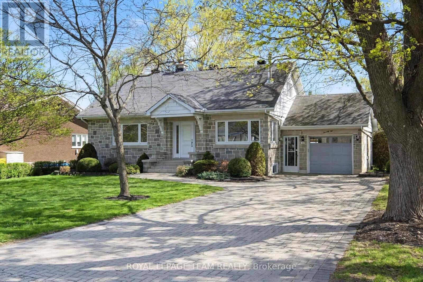 Property Photo:  72 Fowler Street  ON K0A 2Z0 
