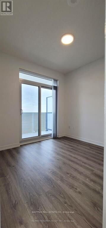 Property Photo:  195 Commerce Street 4115  ON L4K 0P9 