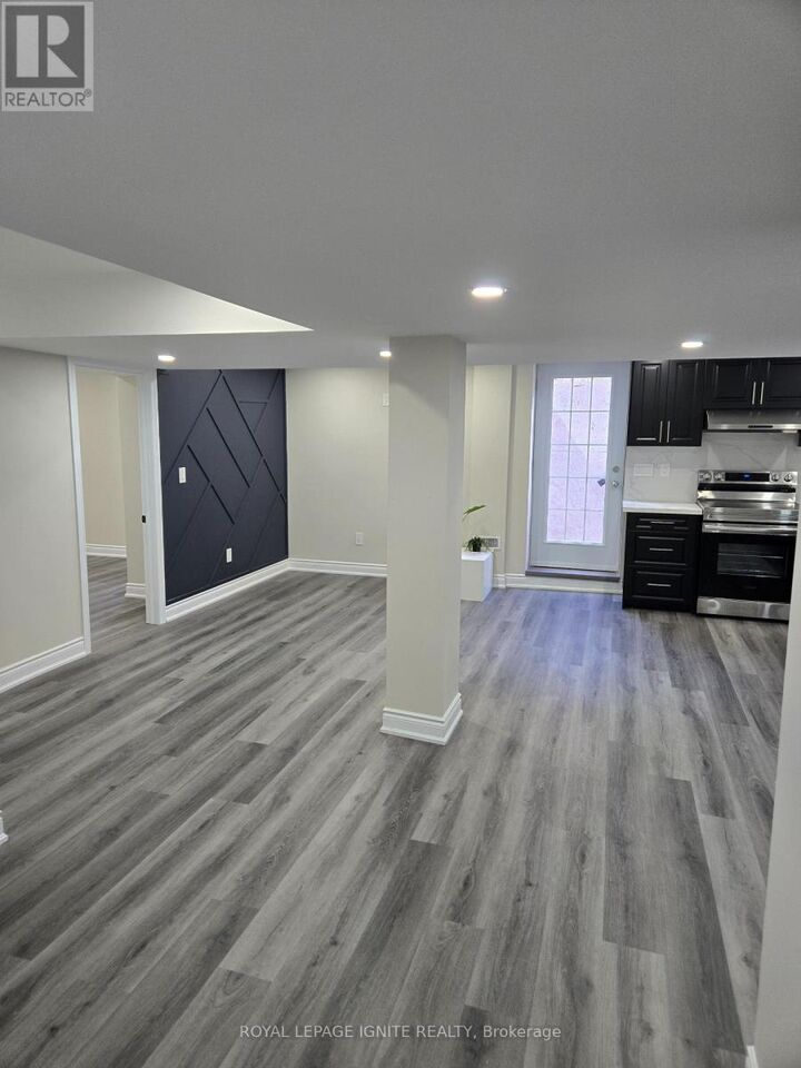 Property Photo:  12 Pelister Drive Bsmt  ON L6E 0M6 