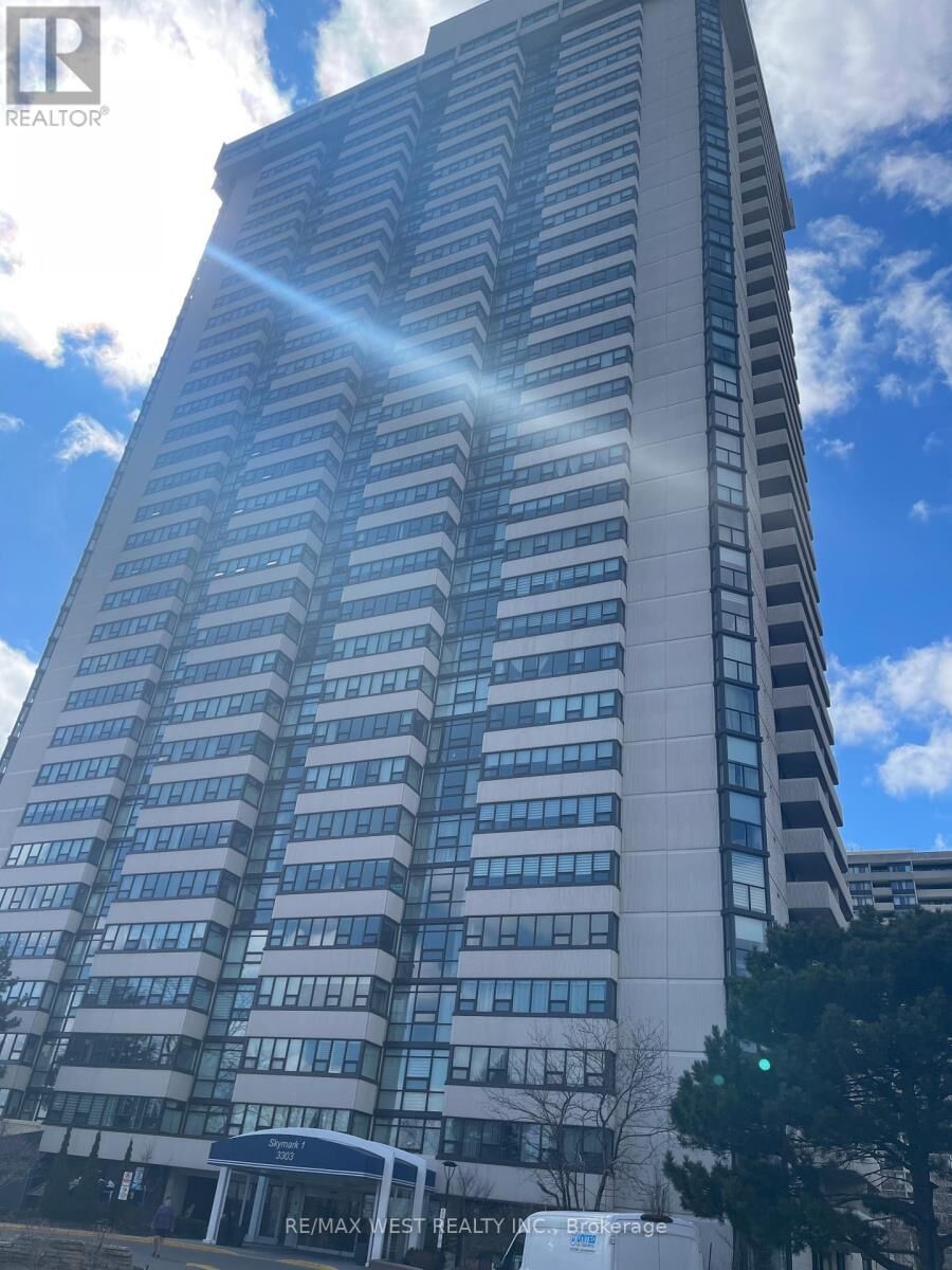 Property Photo:  3303 Don Mills Road 2905  ON M2J 4T6 