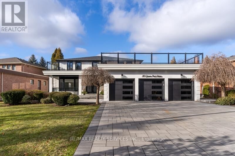Property Photo:  30 Queen Post Drive  ON L4L 3G4 